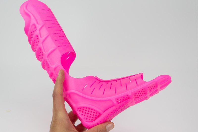 DyeMansion neon colour